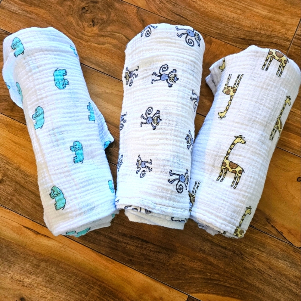 Set of 3 Large Muslin Swaddles